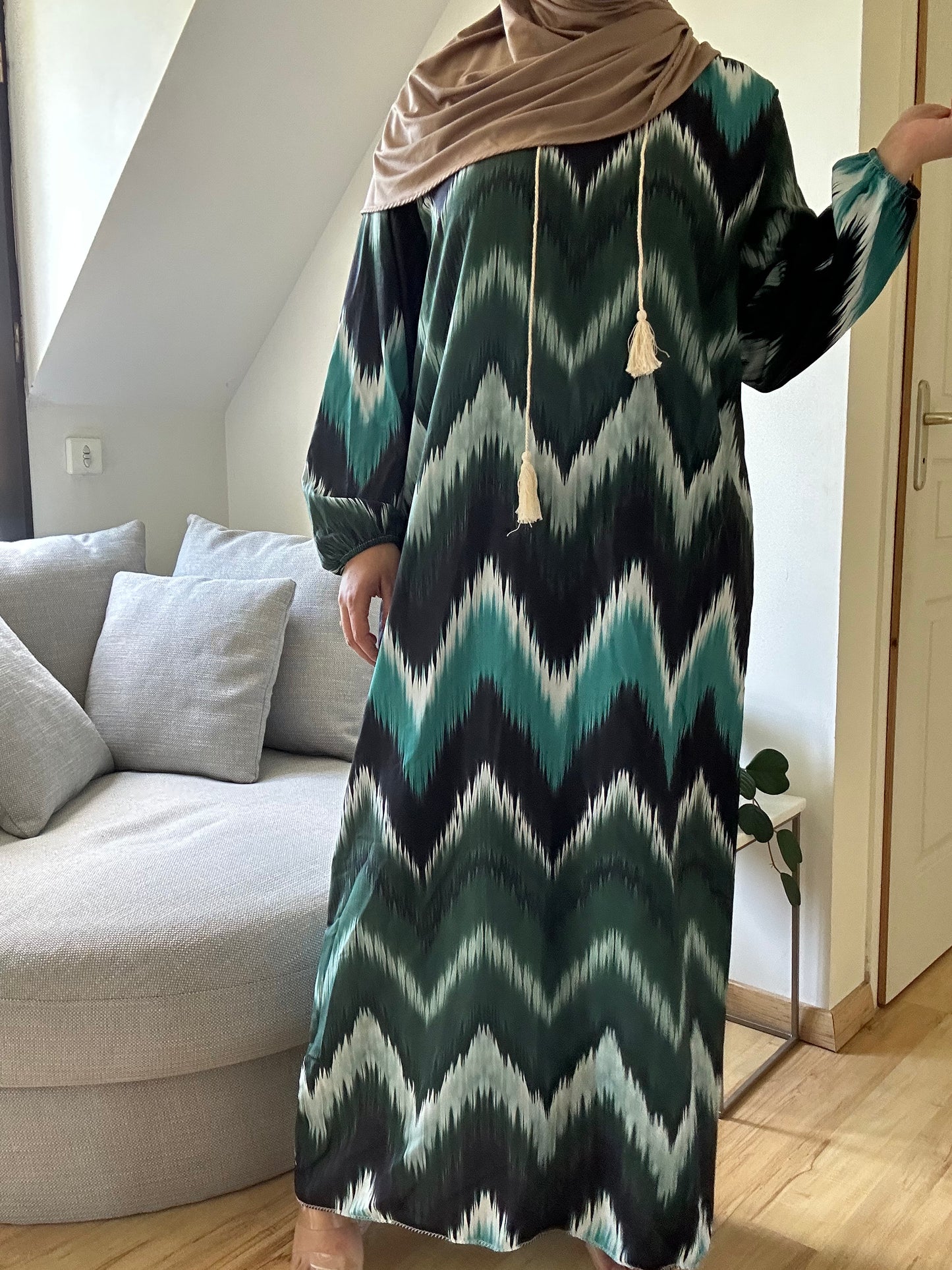 Robe longue à pompon motif ZIG ZAG Vert